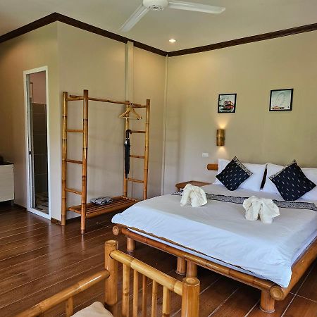 Bearlinbungalow Vang Vieng Exteriör bild