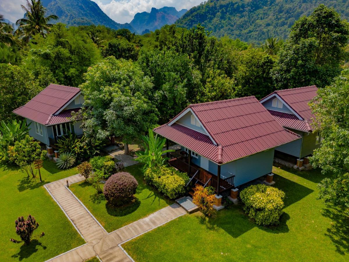 Bearlinbungalow Vang Vieng Exteriör bild